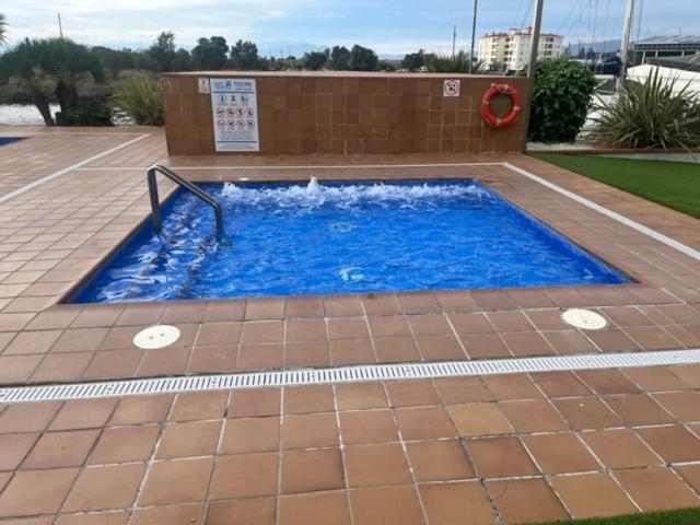 Apartament Atico En Port Gran Roses Zewnętrze zdjęcie