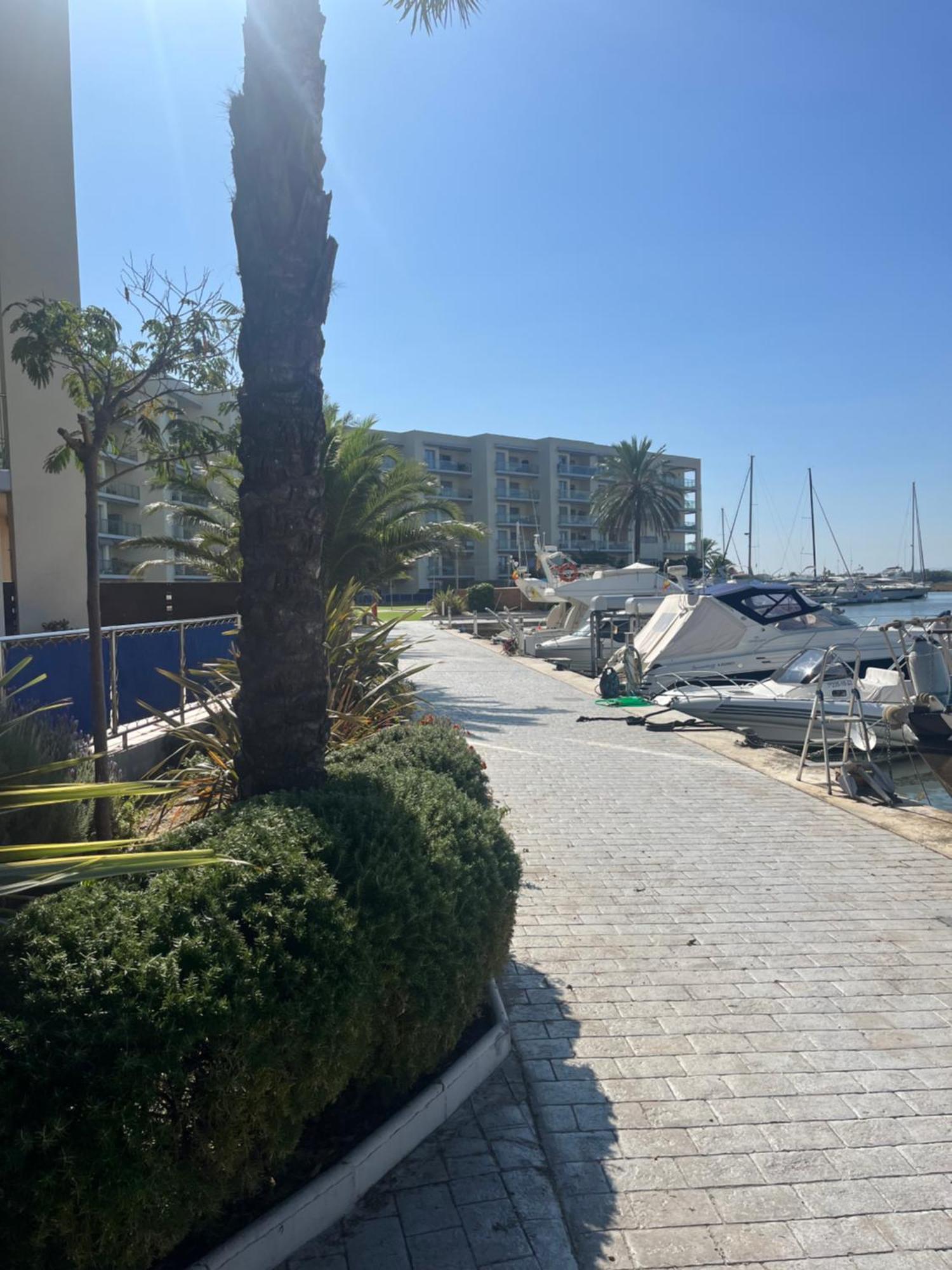 Apartament Atico En Port Gran Roses Zewnętrze zdjęcie