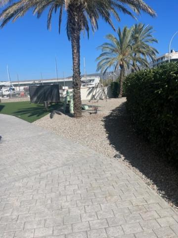 Apartament Atico En Port Gran Roses Zewnętrze zdjęcie